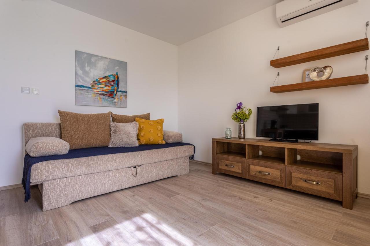 Apartment Magic Garden Baška Zewnętrze zdjęcie